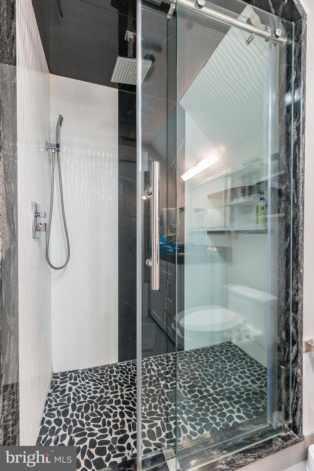 LEVITTOWN - Residential