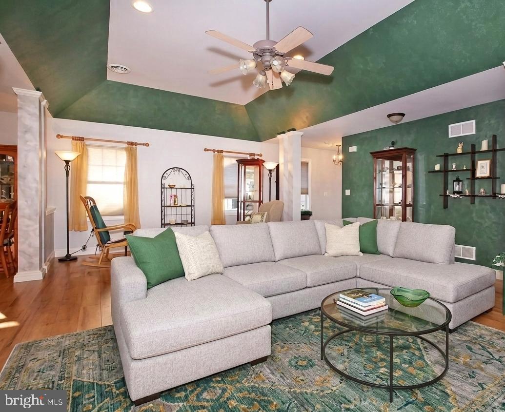 ALDEN PLACE - Residential