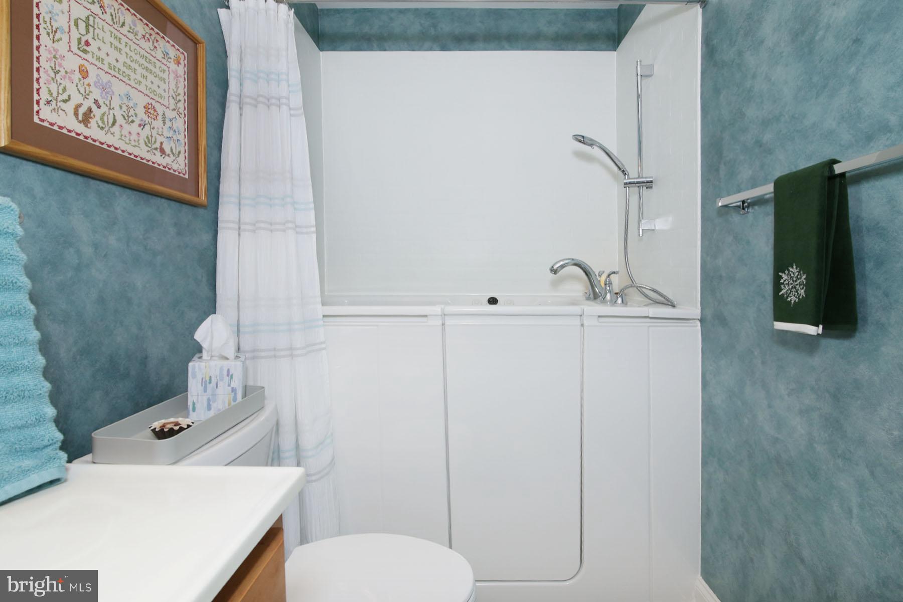 ALDEN PLACE - Residential