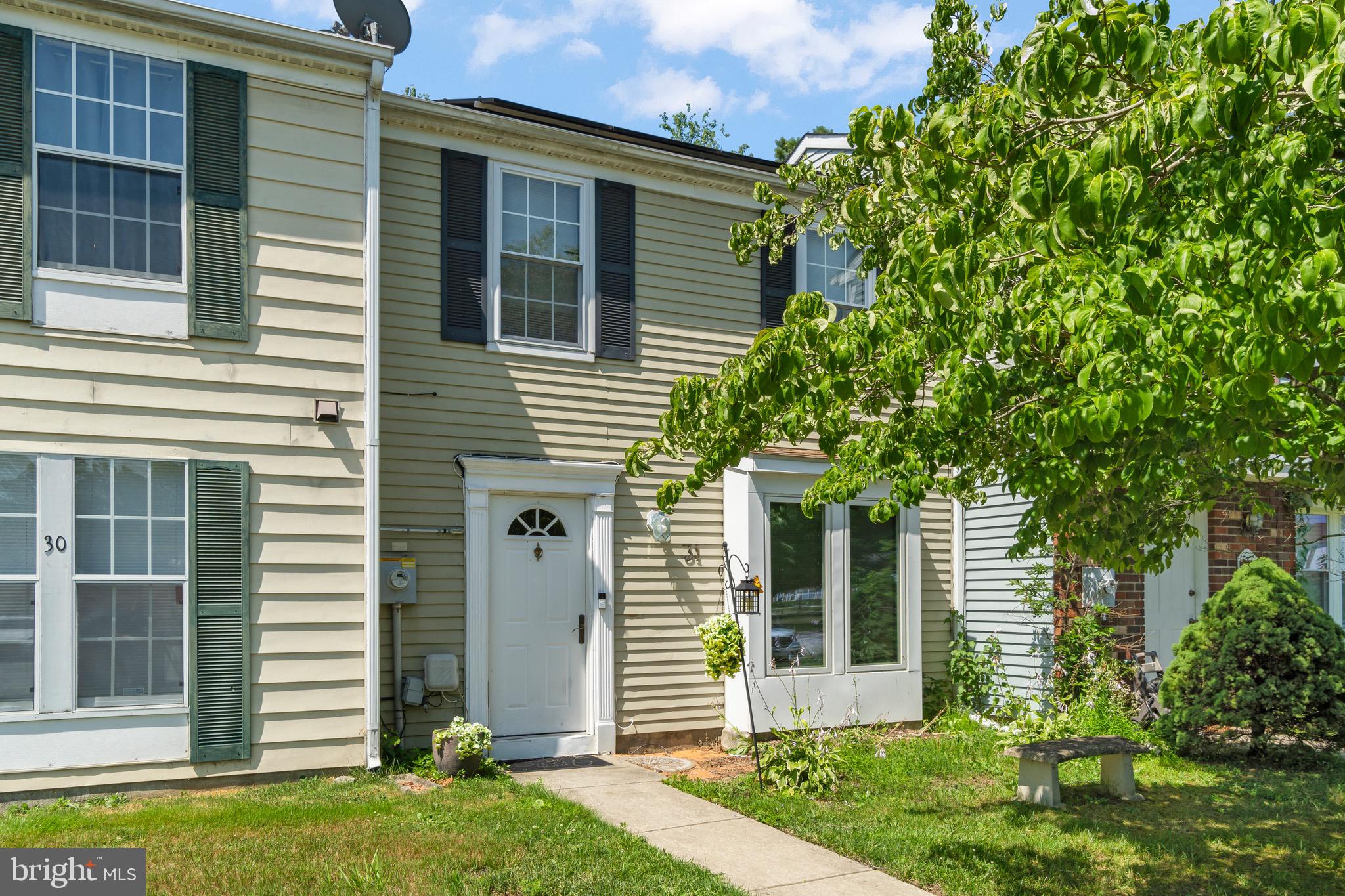 31 VICTORIA MANOR COURT