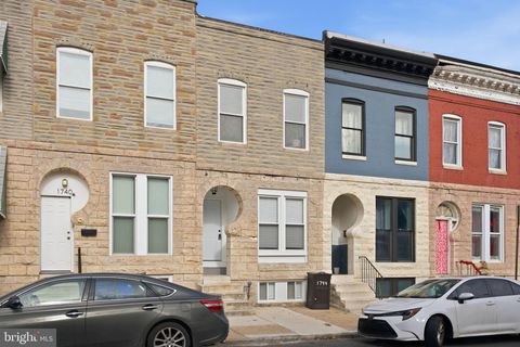 Photo of 1742 E Oliver Street, BALTIMORE, MD 21213 (MLS # MDBA2199258)