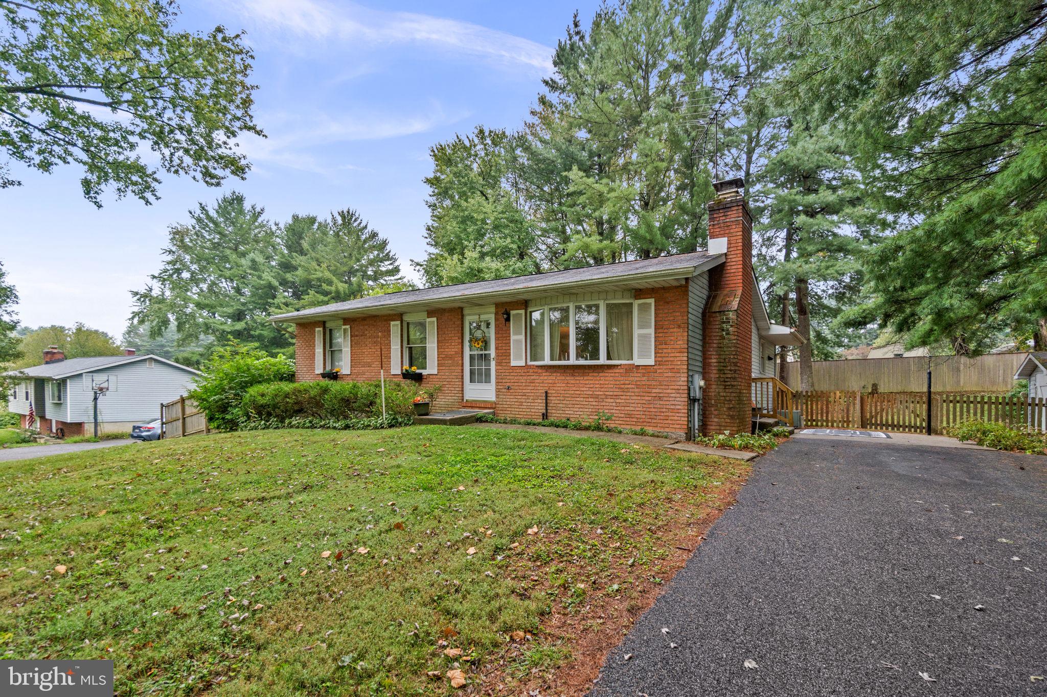 3701 CLYDESDALE ROAD WAY