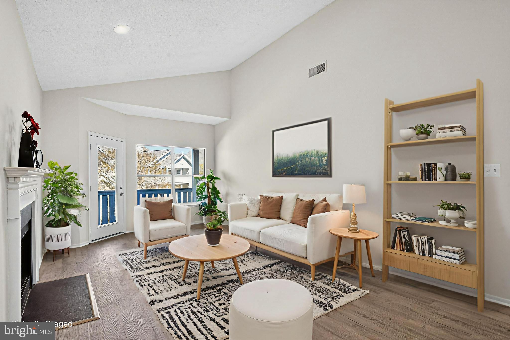 SANDERLING CONDO - Residential