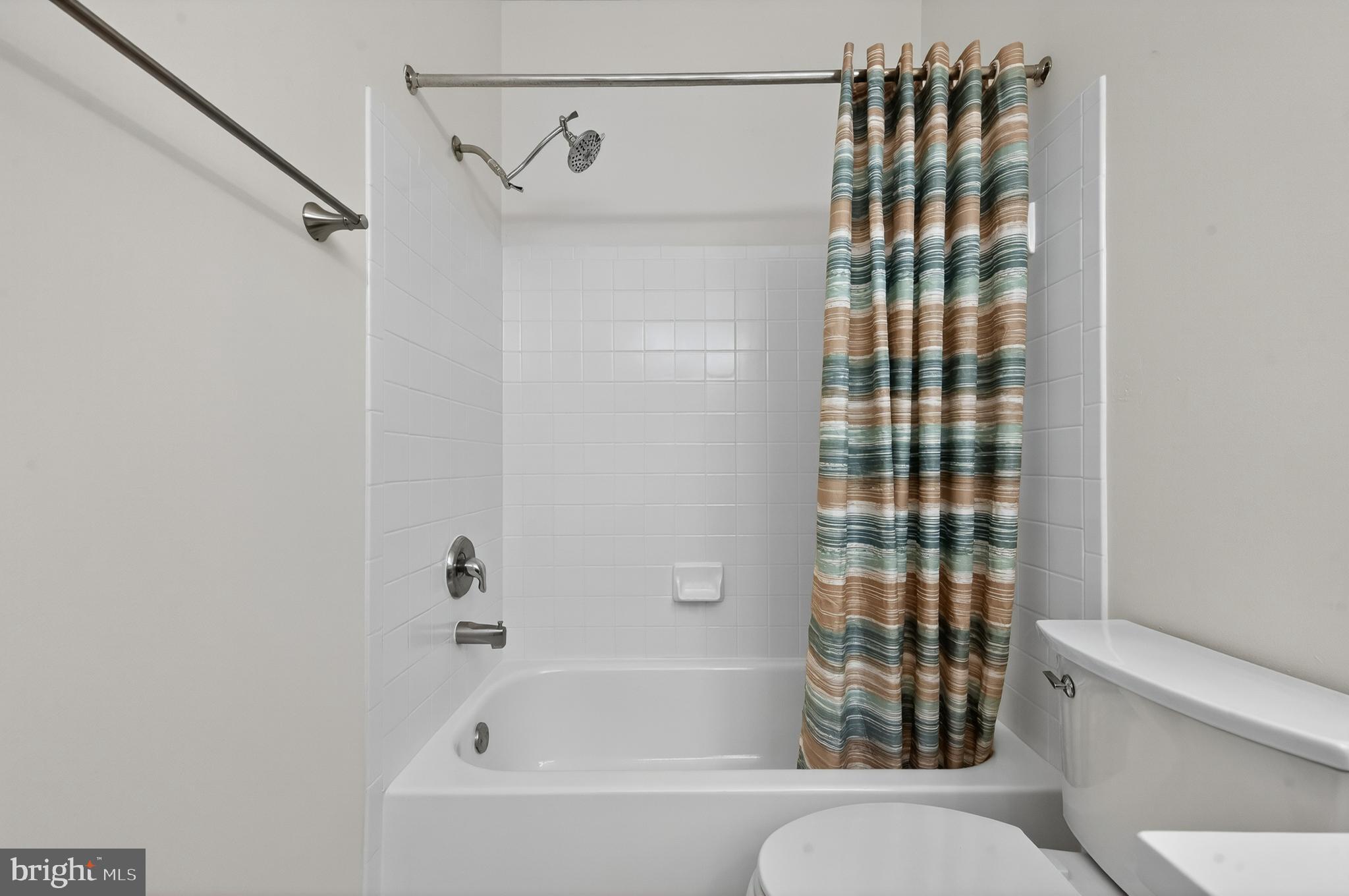 SANDERLING CONDO - Residential