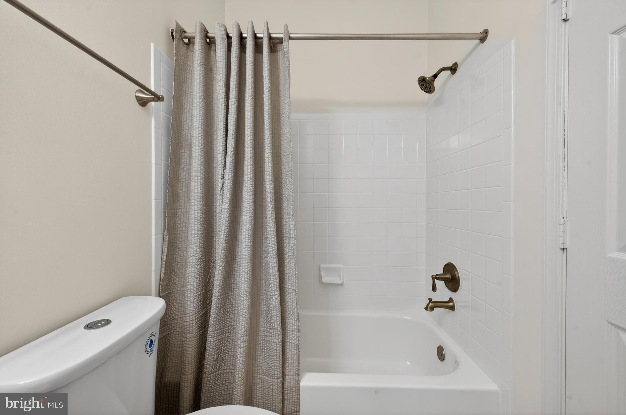 SANDERLING CONDO - Residential