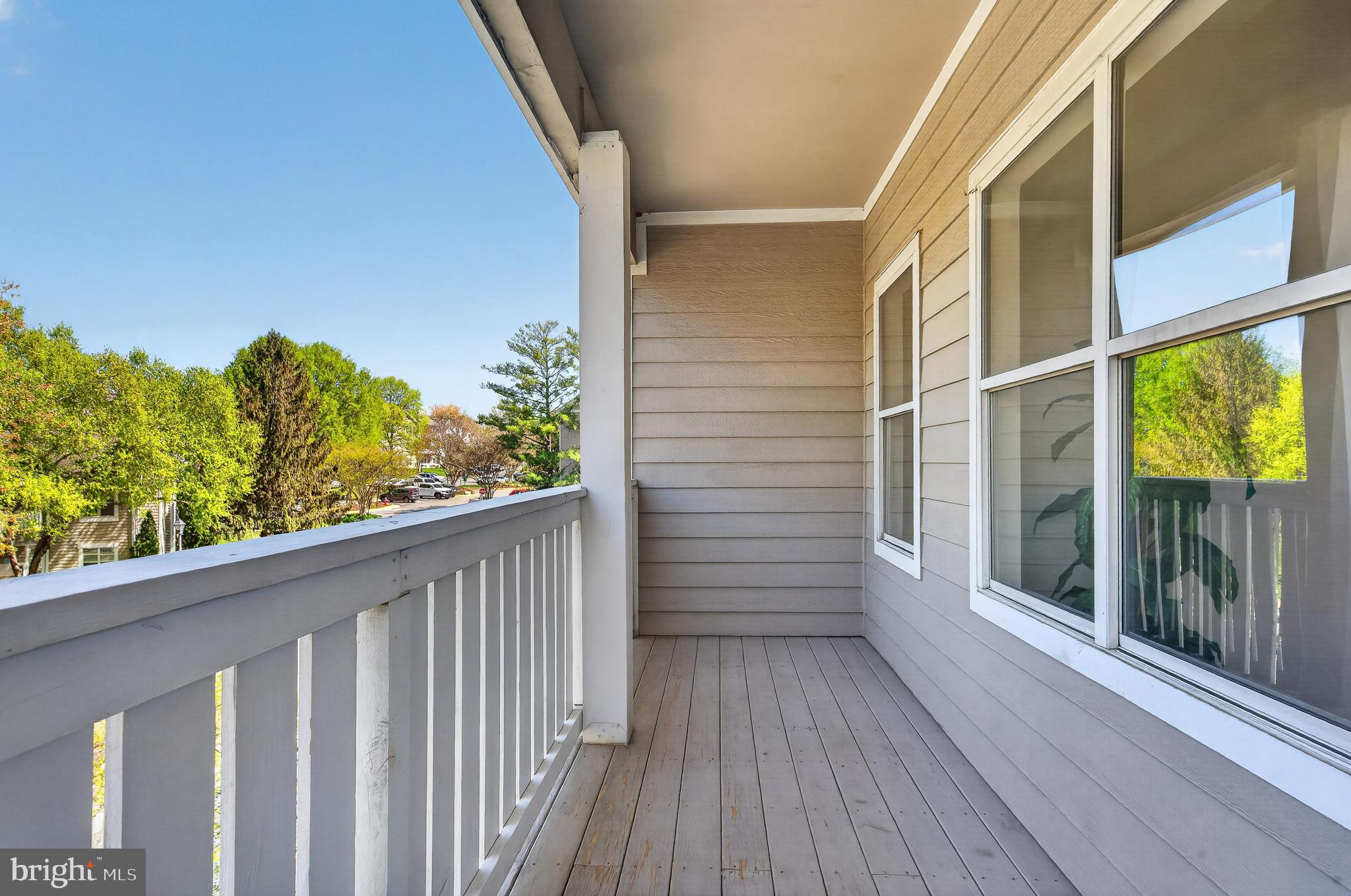 SANDERLING CONDO - Residential