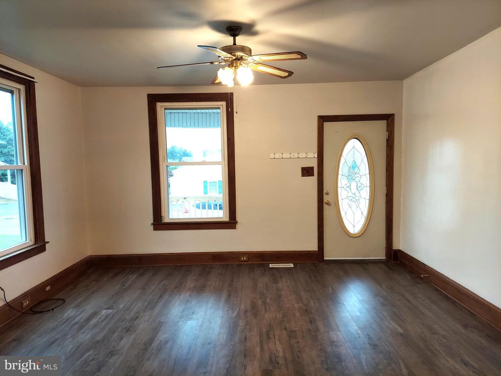 Photo of 604 Wise Avenue, RED LION, PA 17356 (MLS # PAYK2091552)