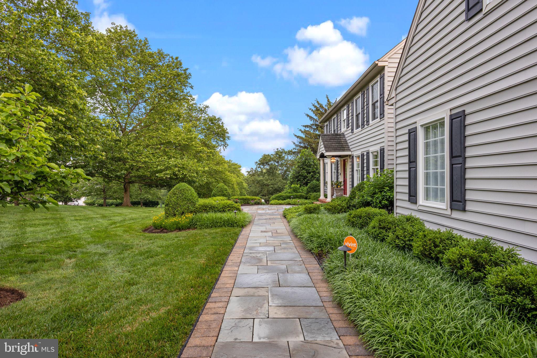 FOX HUNT ESTS - Residential