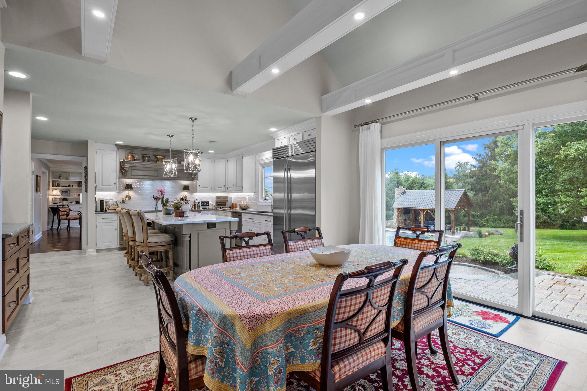 FOX HUNT ESTS - Residential