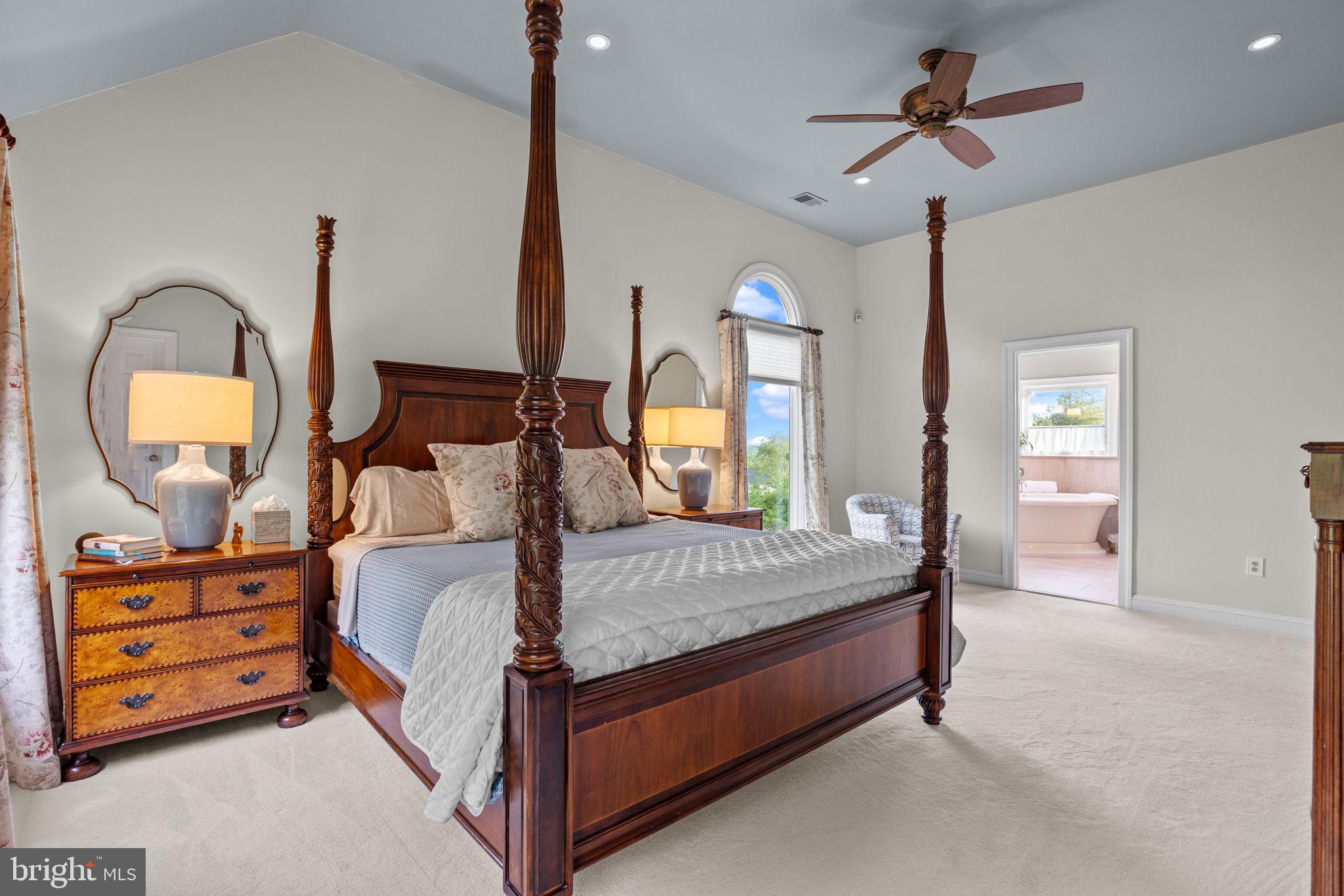 FOX HUNT ESTS - Residential