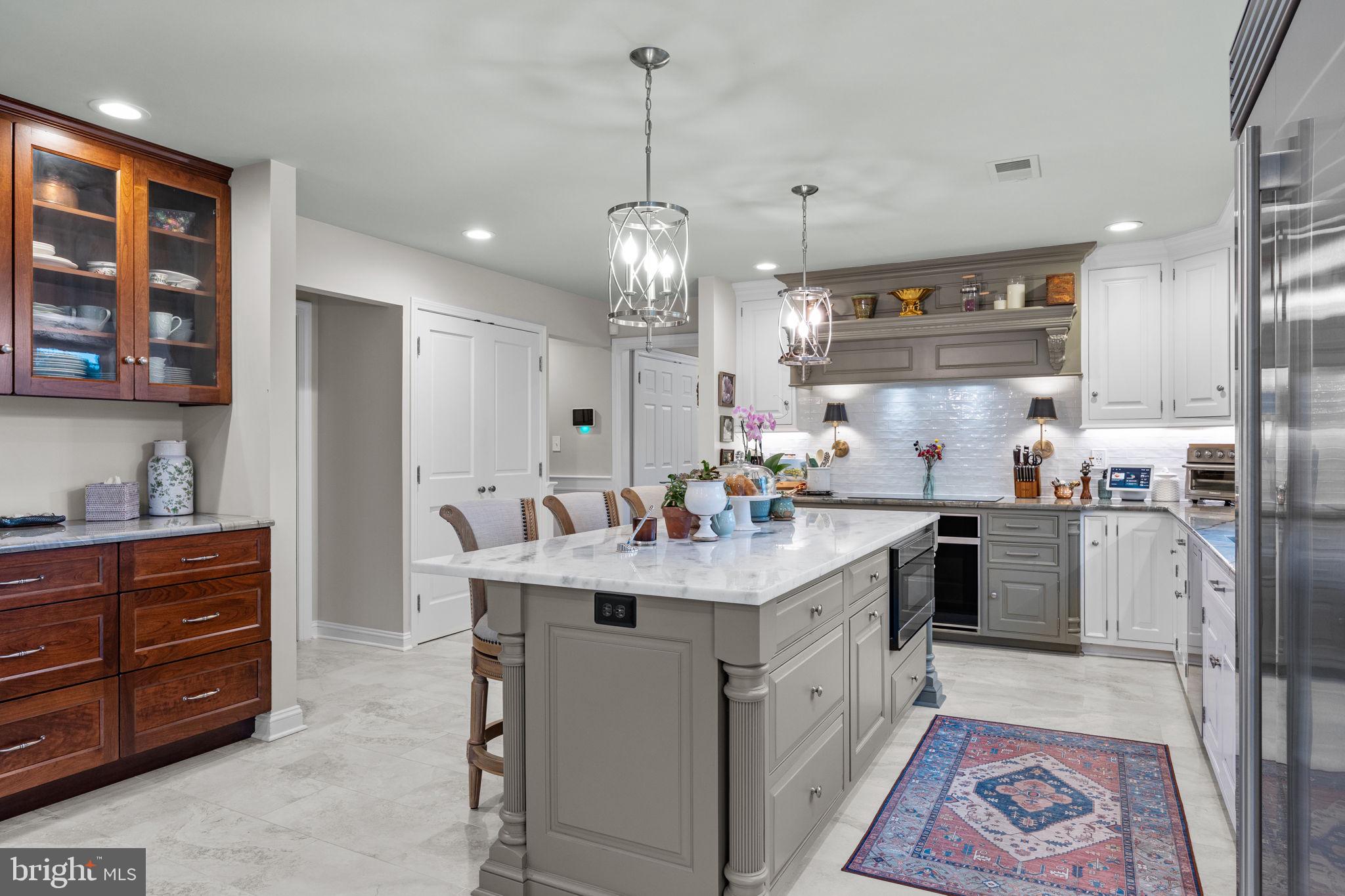 FOX HUNT ESTS - Residential