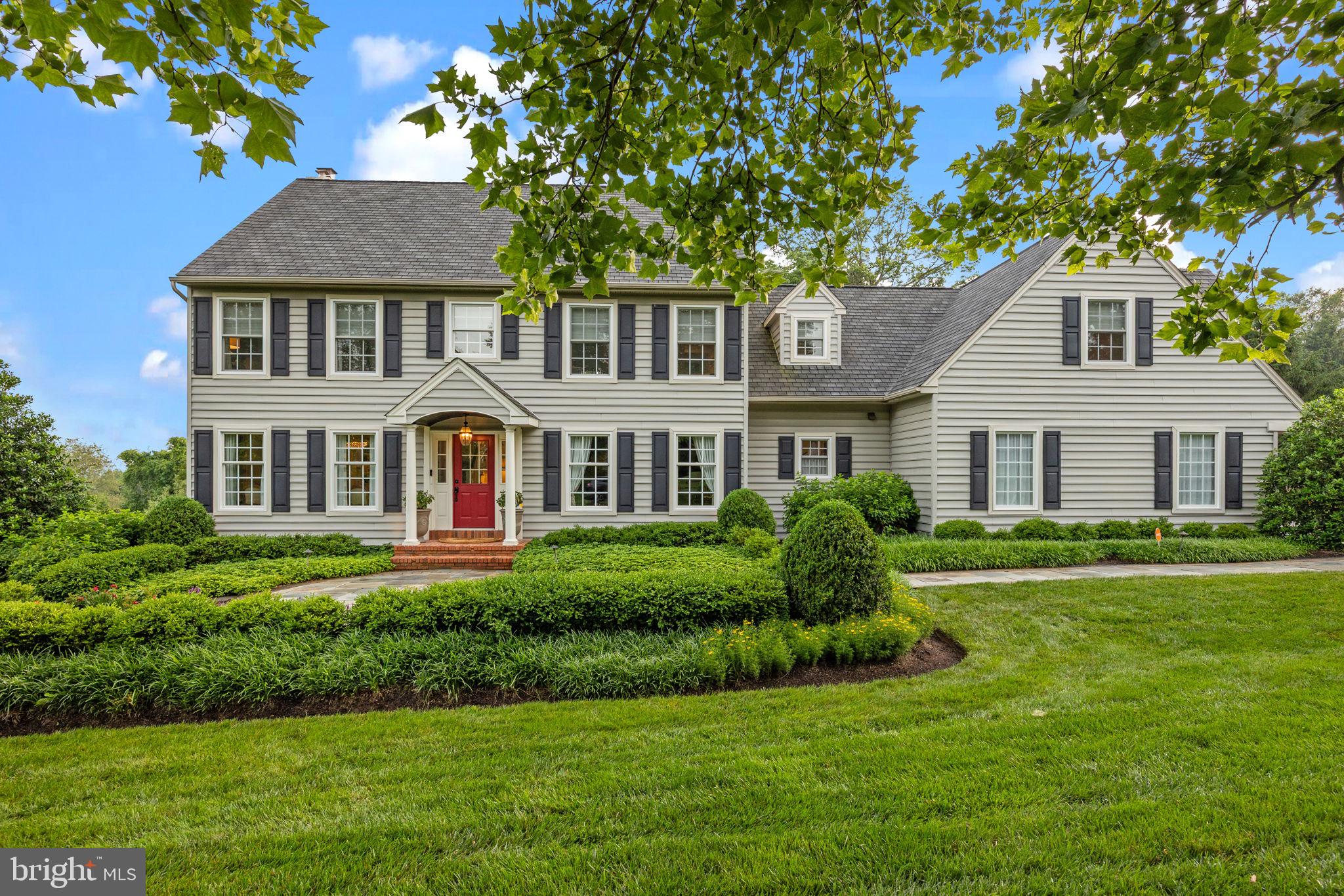 FOX HUNT ESTS - Residential