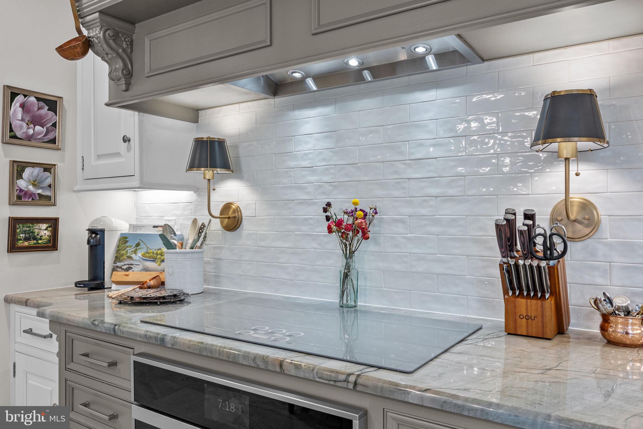 FOX HUNT ESTS - Residential