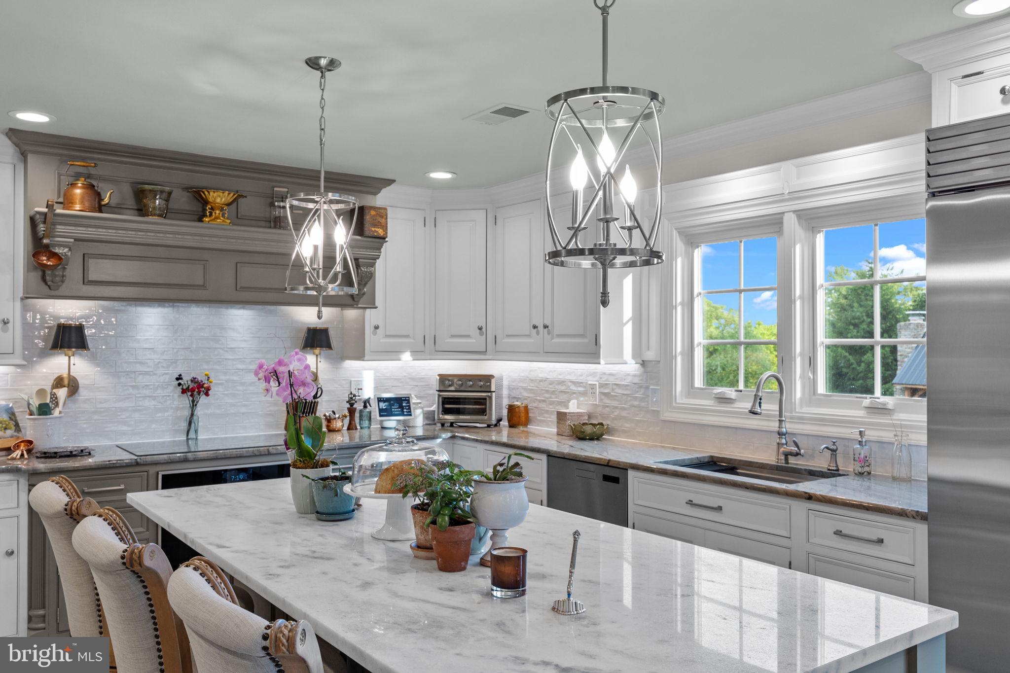 FOX HUNT ESTS - Residential