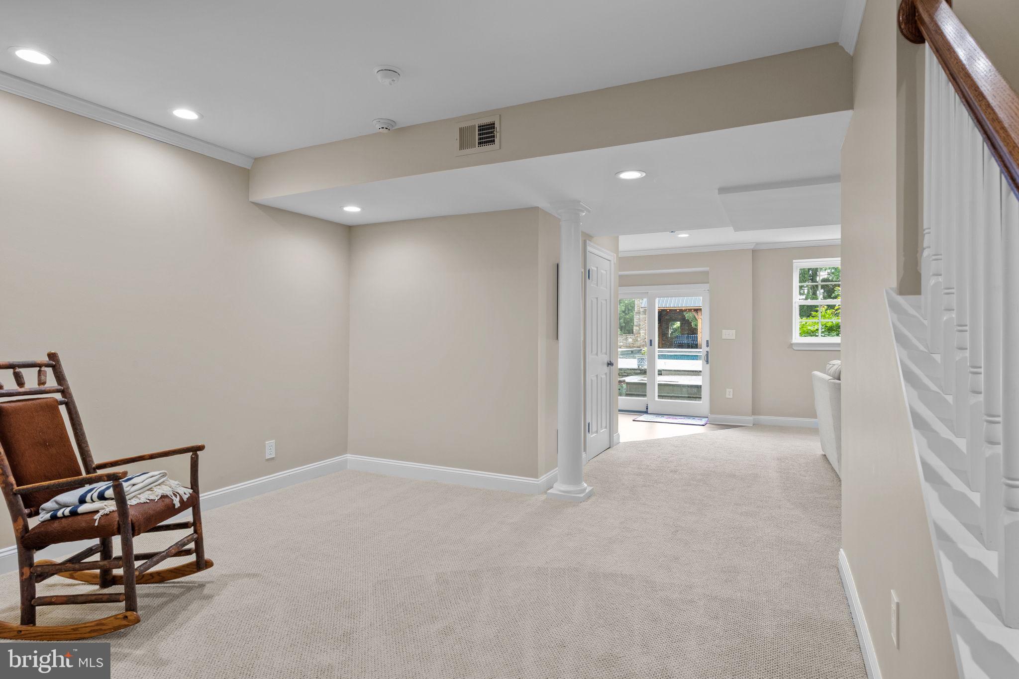 FOX HUNT ESTS - Residential