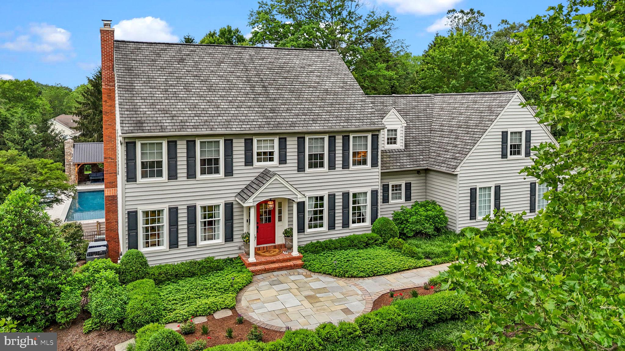 FOX HUNT ESTS - Residential