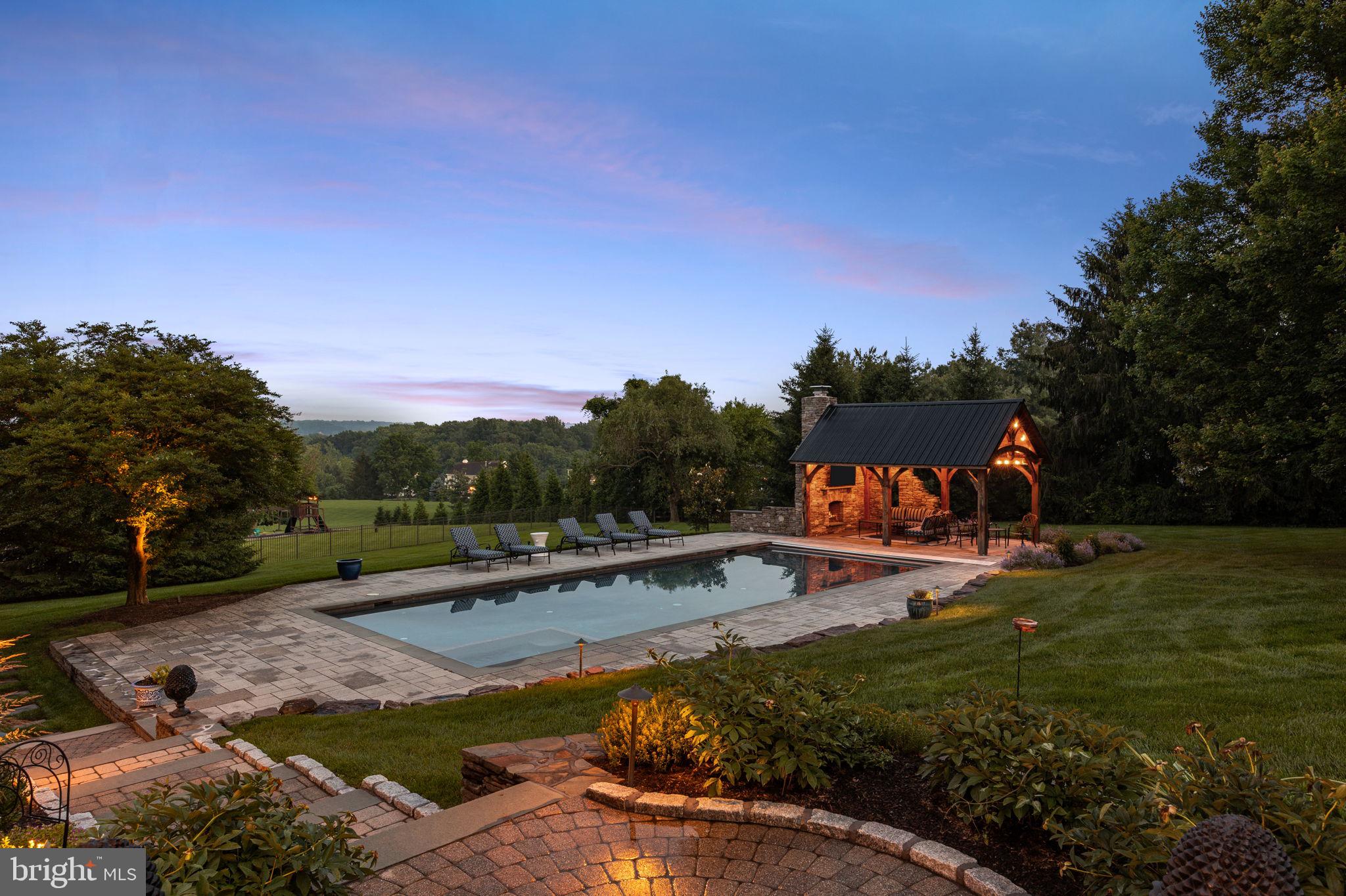 FOX HUNT ESTS - Residential