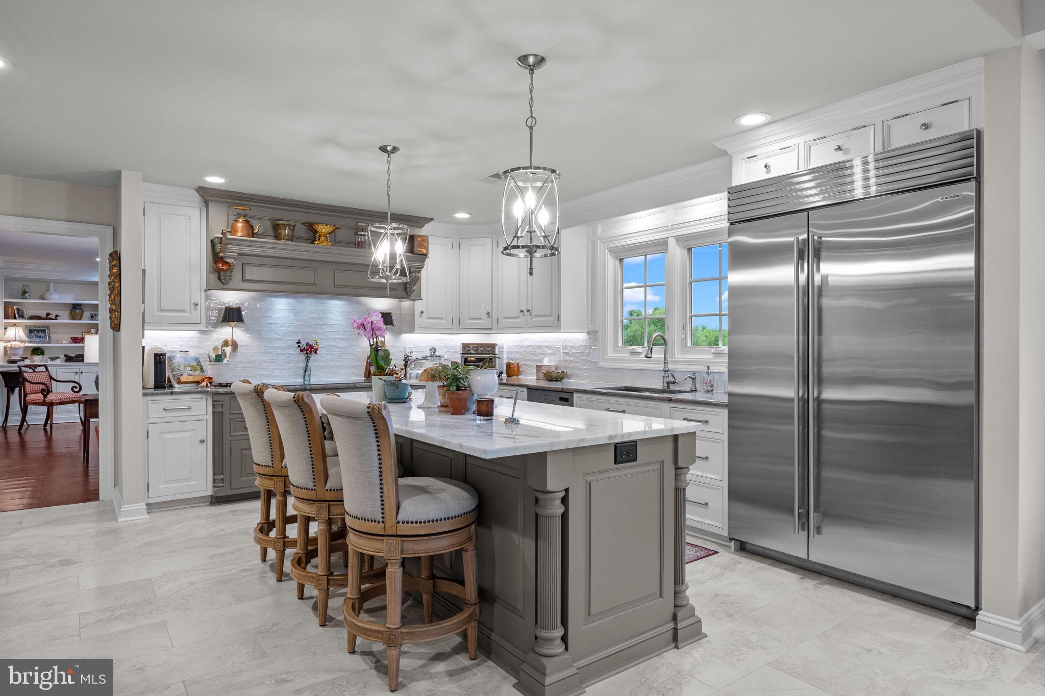 FOX HUNT ESTS - Residential