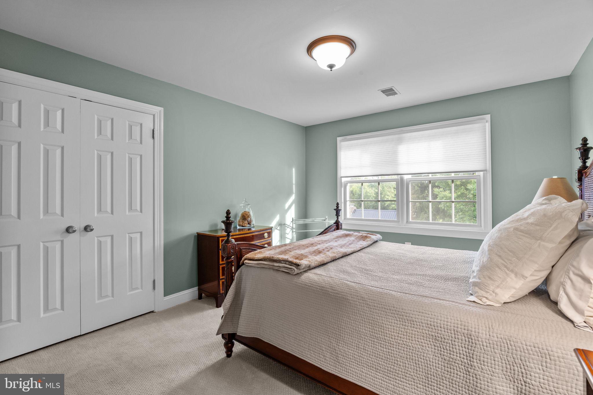 FOX HUNT ESTS - Residential