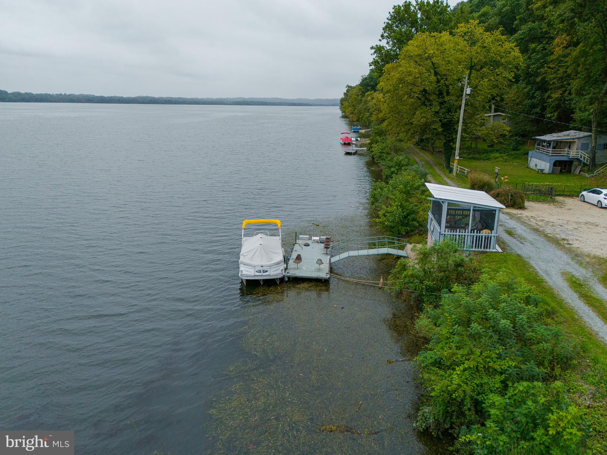MURPHYS HOLLOW - Residential