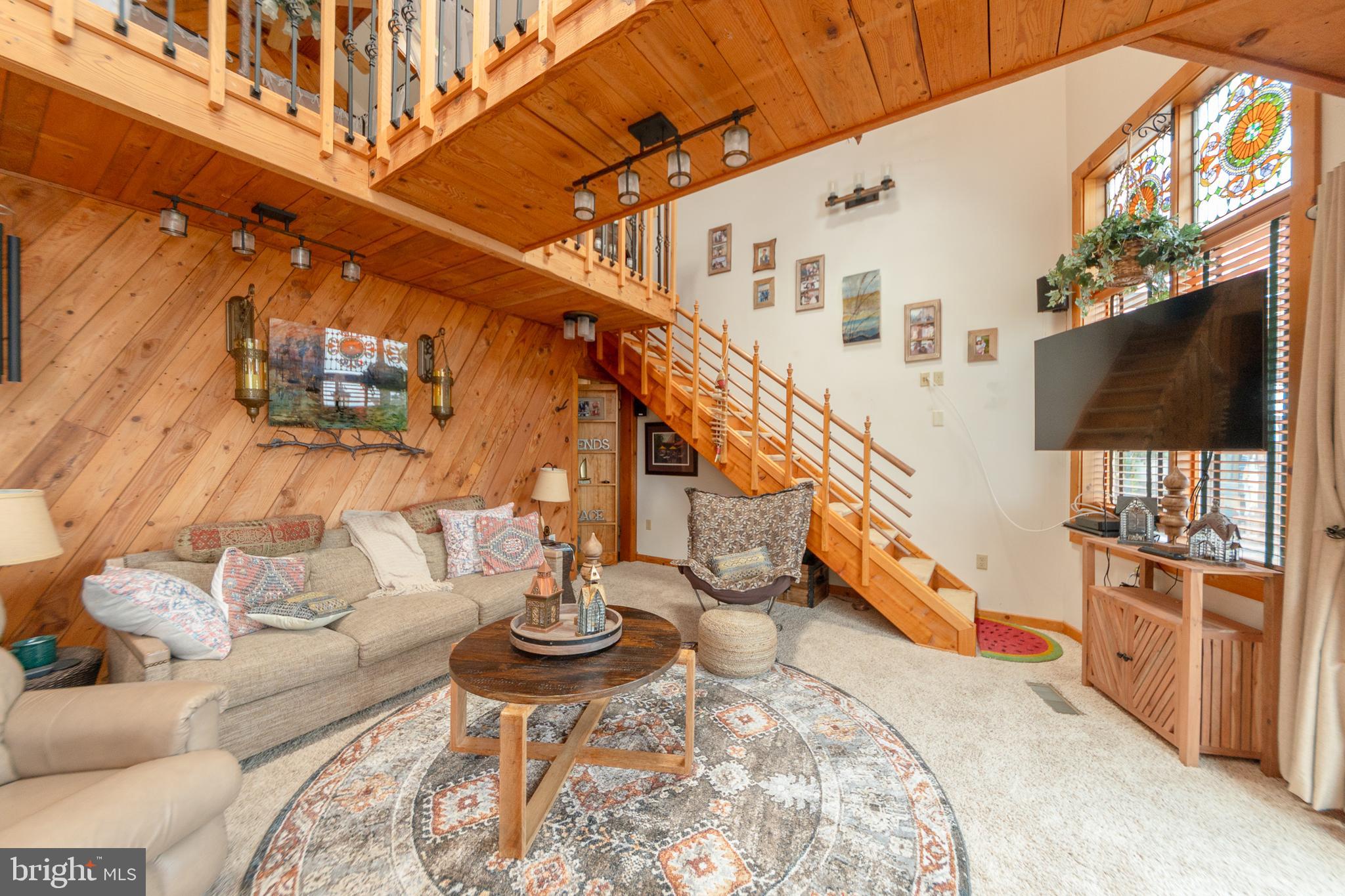 MURPHYS HOLLOW - Residential