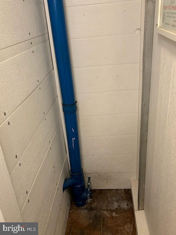 MURPHYS HOLLOW - Residential