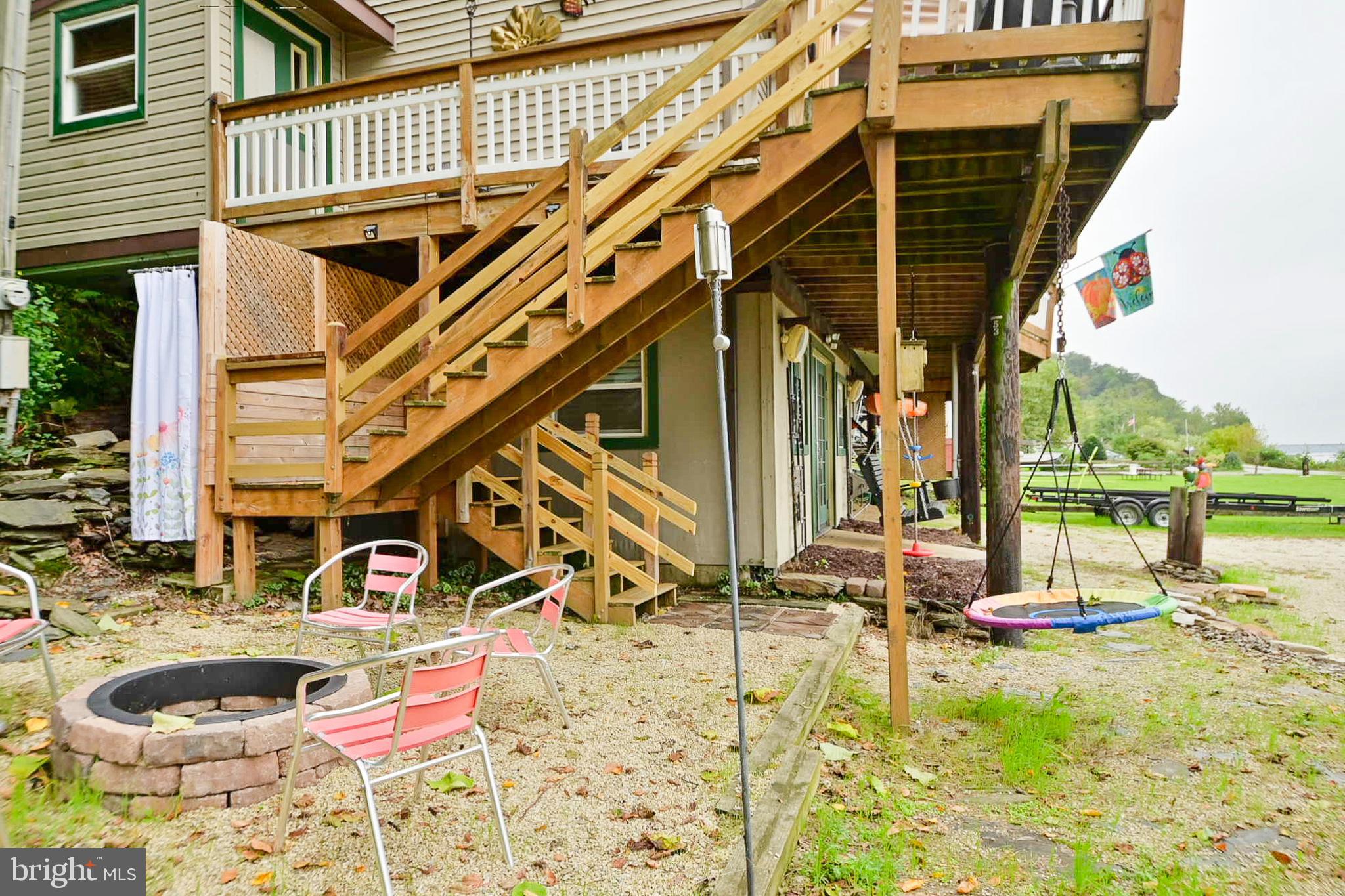 MURPHYS HOLLOW - Residential