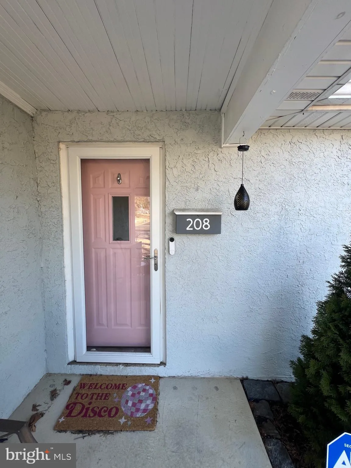 Runnemede, New Jersey 08078, United States, 3 Bedrooms Bedrooms, ,1 BathroomBathrooms,Residential,Contingent,86514