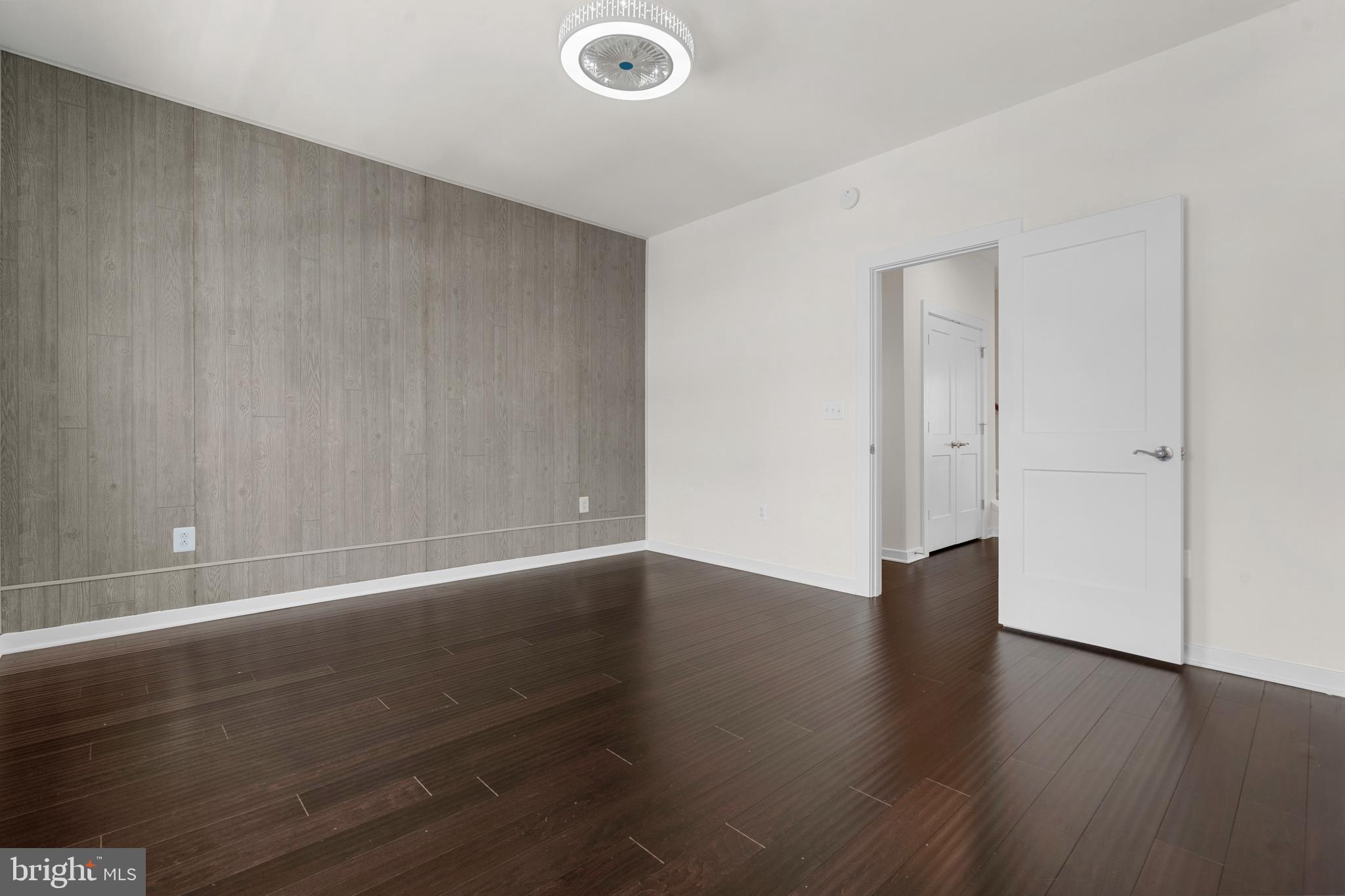 TUSCARORA VILLAGE - Residential