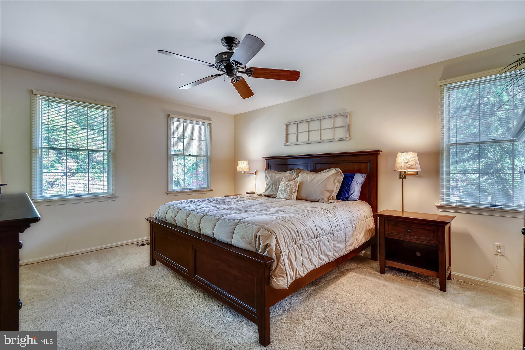 VILLAGE OF LONG REACH - Residential