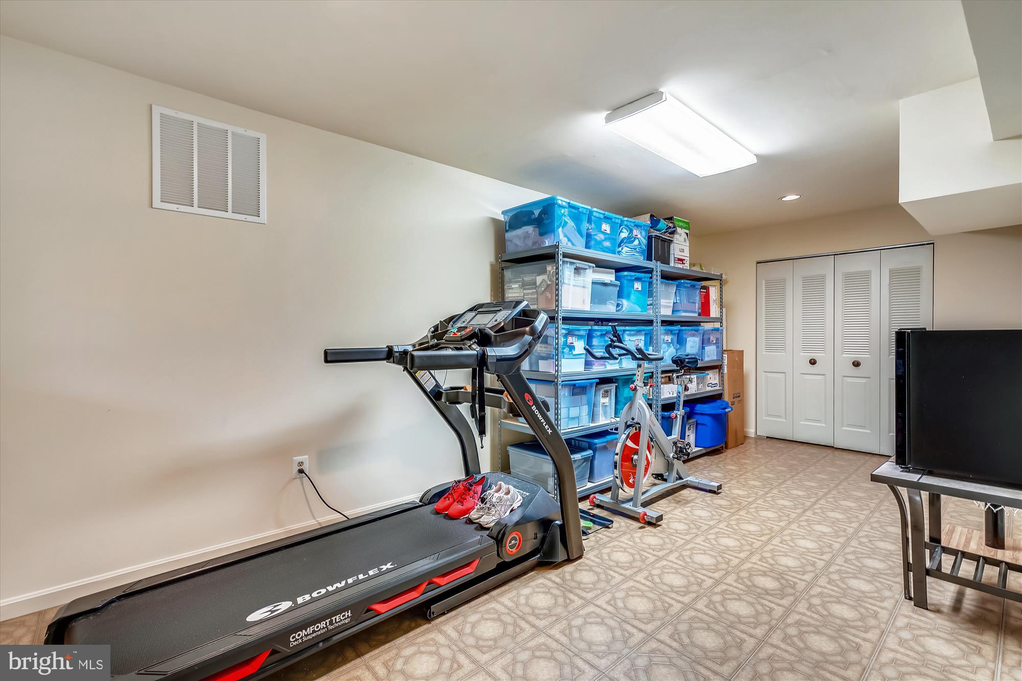 VILLAGE OF LONG REACH - Residential