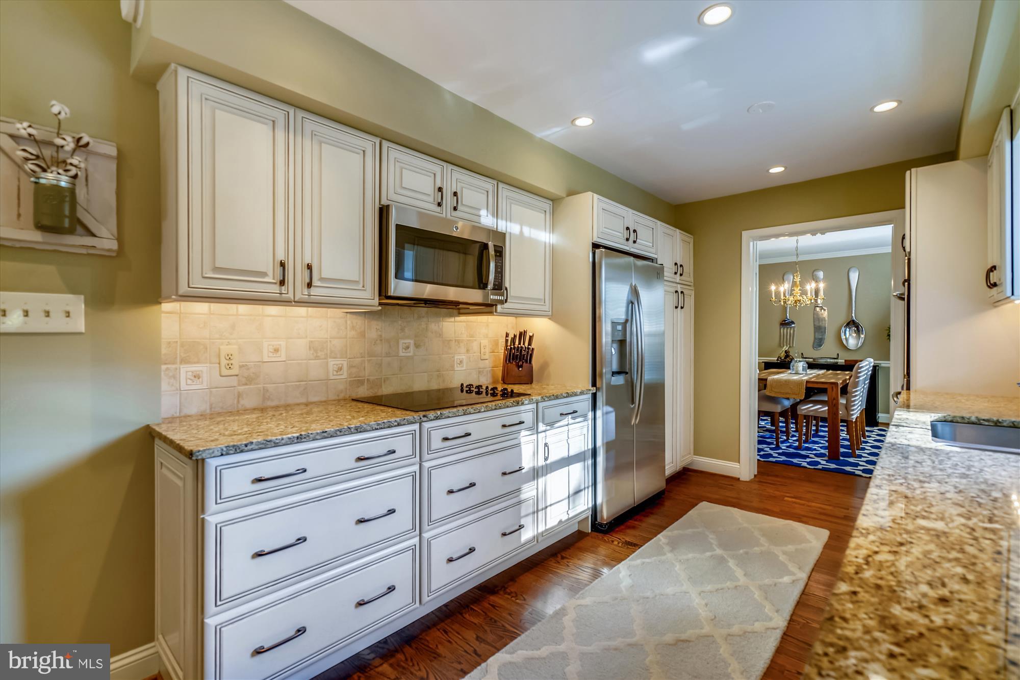 VILLAGE OF LONG REACH - Residential