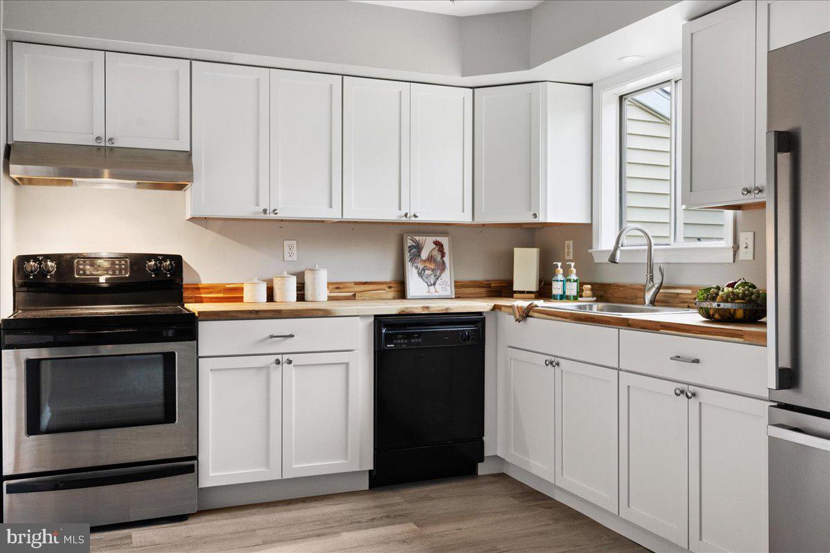 HICKORY RIDGE - Residential