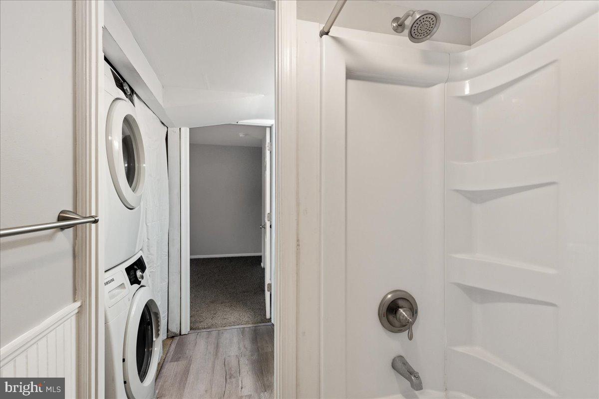 HICKORY RIDGE - Residential