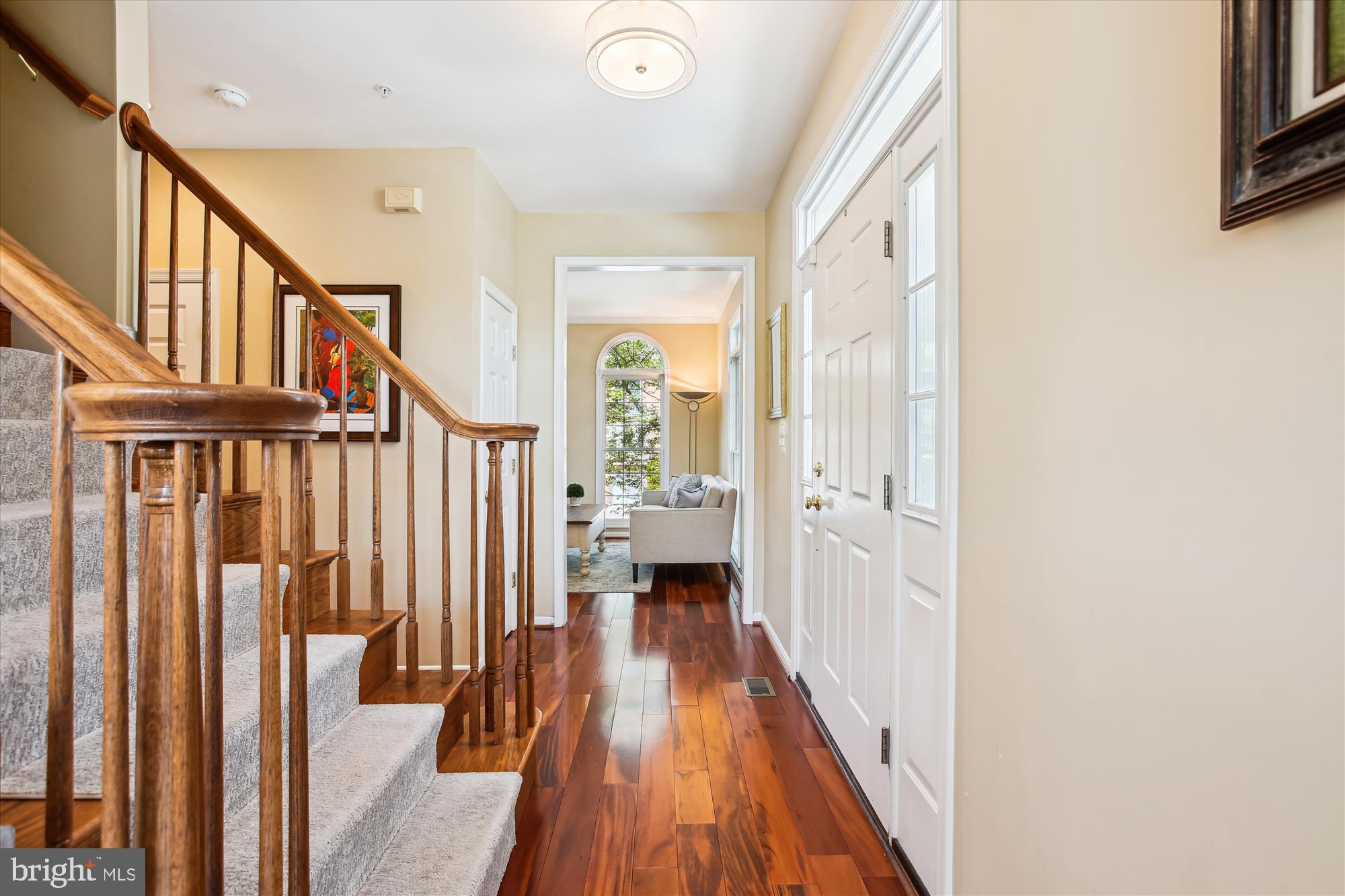 ROSE HILL FALLS - Residential