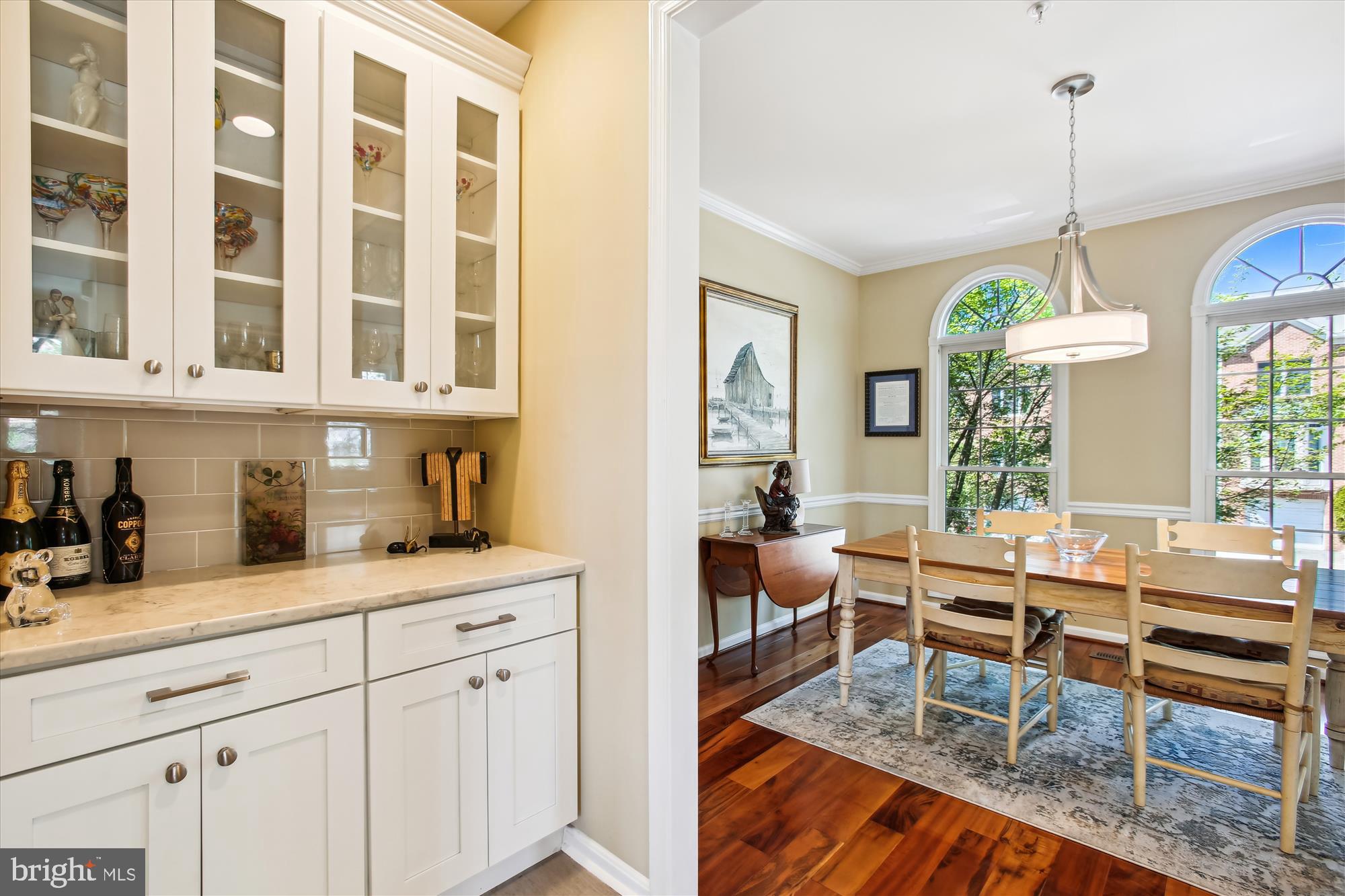 ROSE HILL FALLS - Residential