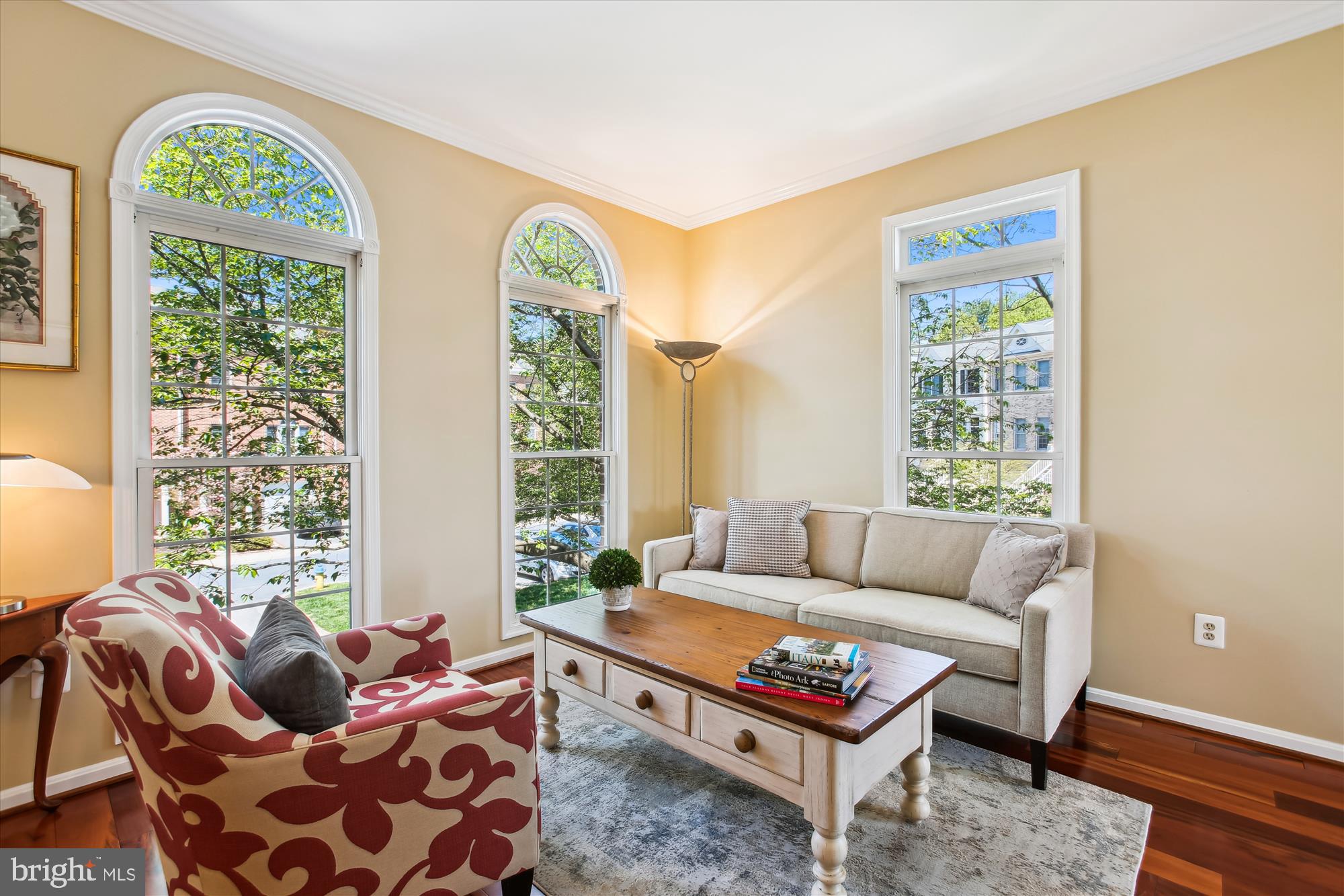 ROSE HILL FALLS - Residential