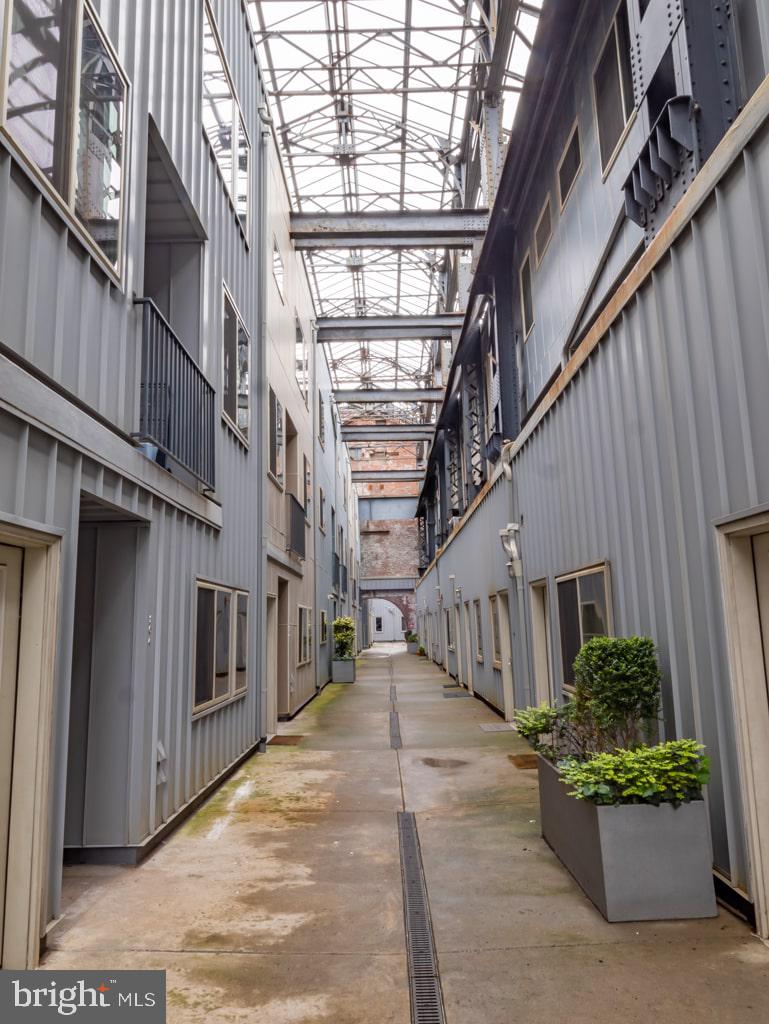 SPRING ARTS - Residential Lease