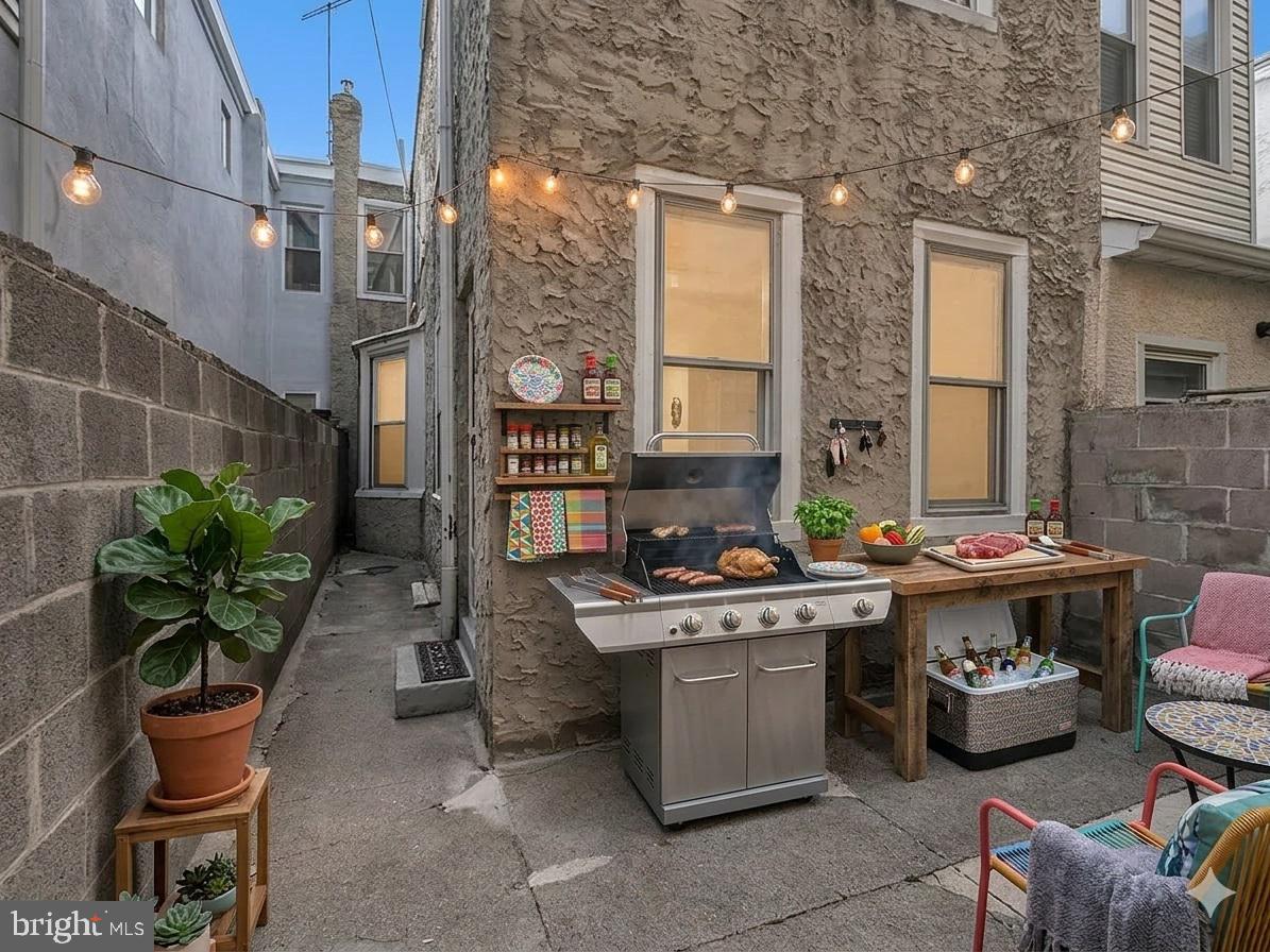 POINT BREEZE - Residential