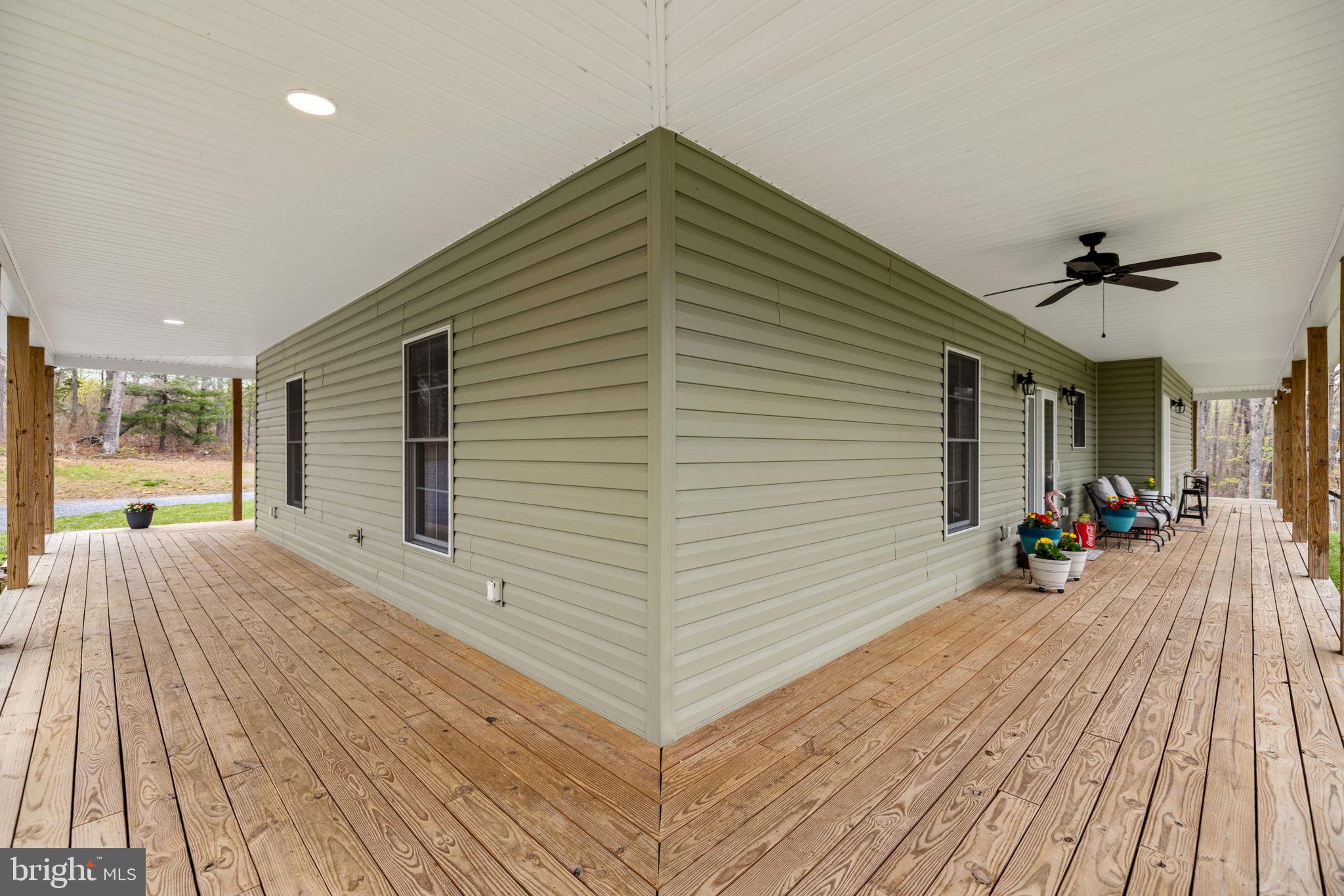 RIVER RIDGE ON THE SHENANDOAH - Residential