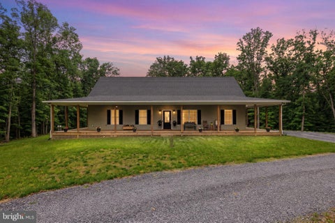 Homes For Sale - 155 Turkey Ln<br/> MIDDLETOWN, VA 22645