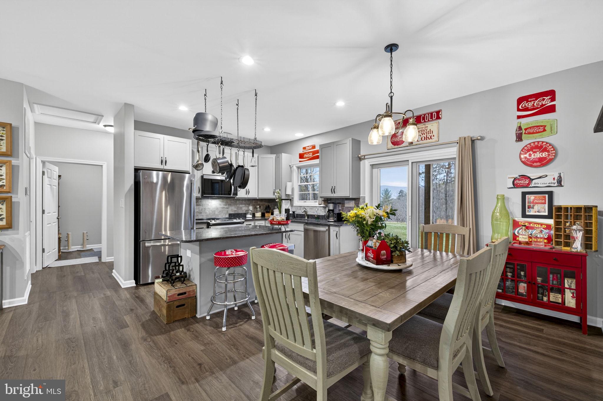 RIVER RIDGE ON THE SHENANDOAH - Residential