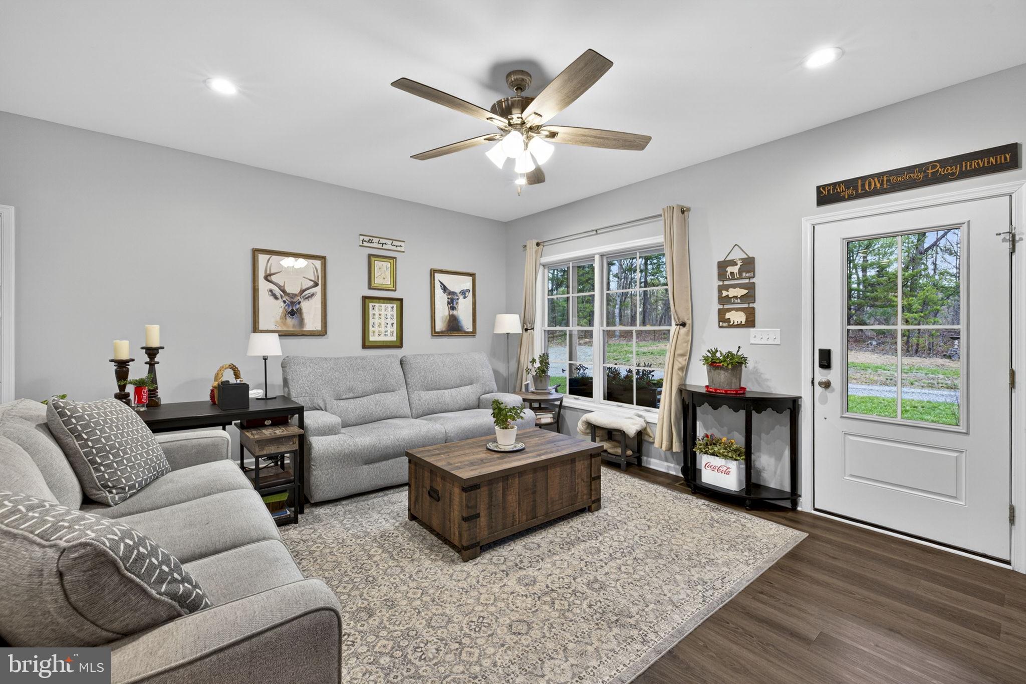 RIVER RIDGE ON THE SHENANDOAH - Residential