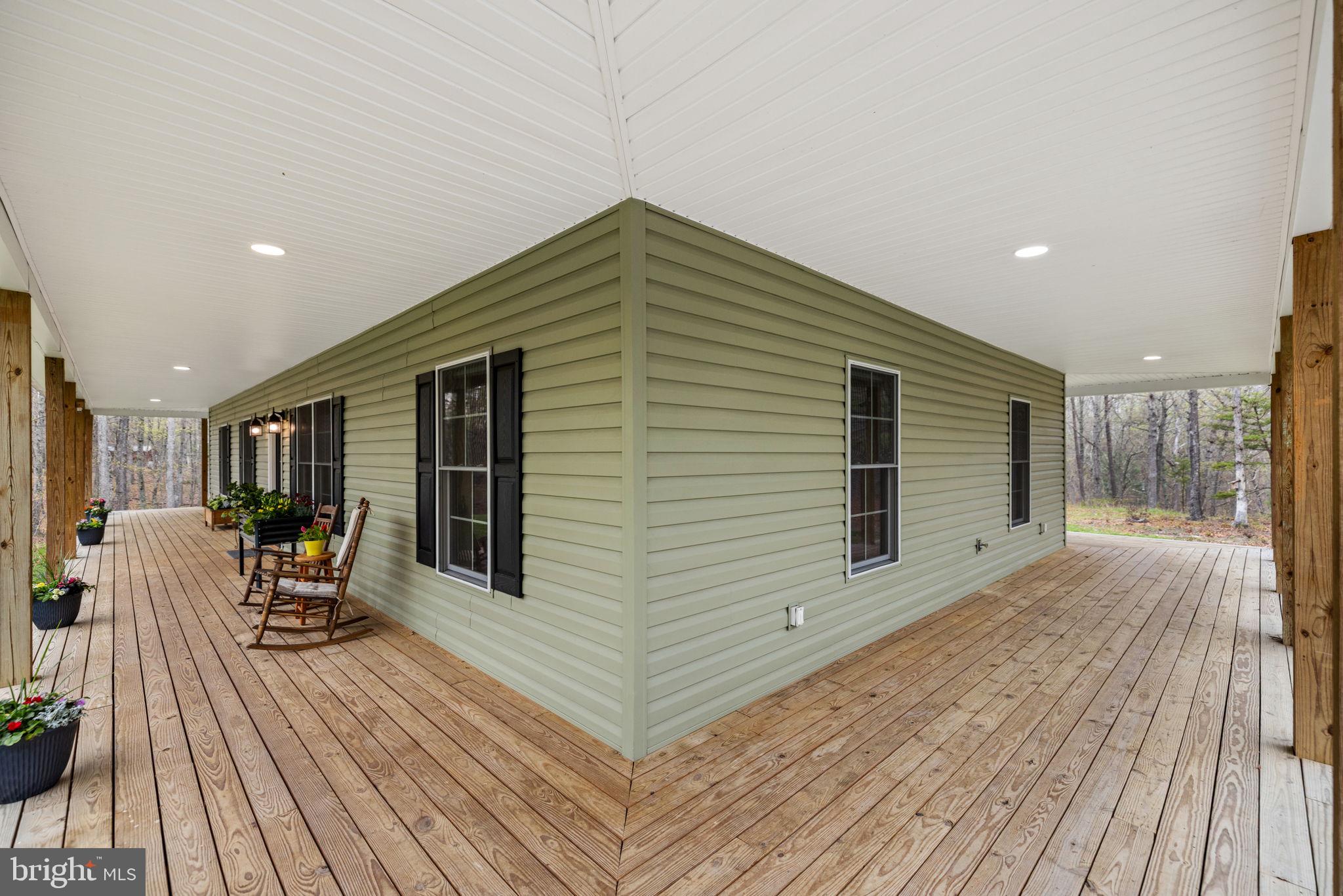 RIVER RIDGE ON THE SHENANDOAH - Residential