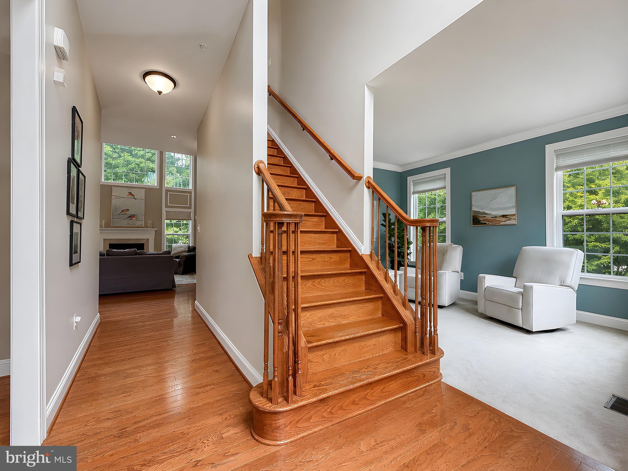 23017 HOLLOWAY COURT