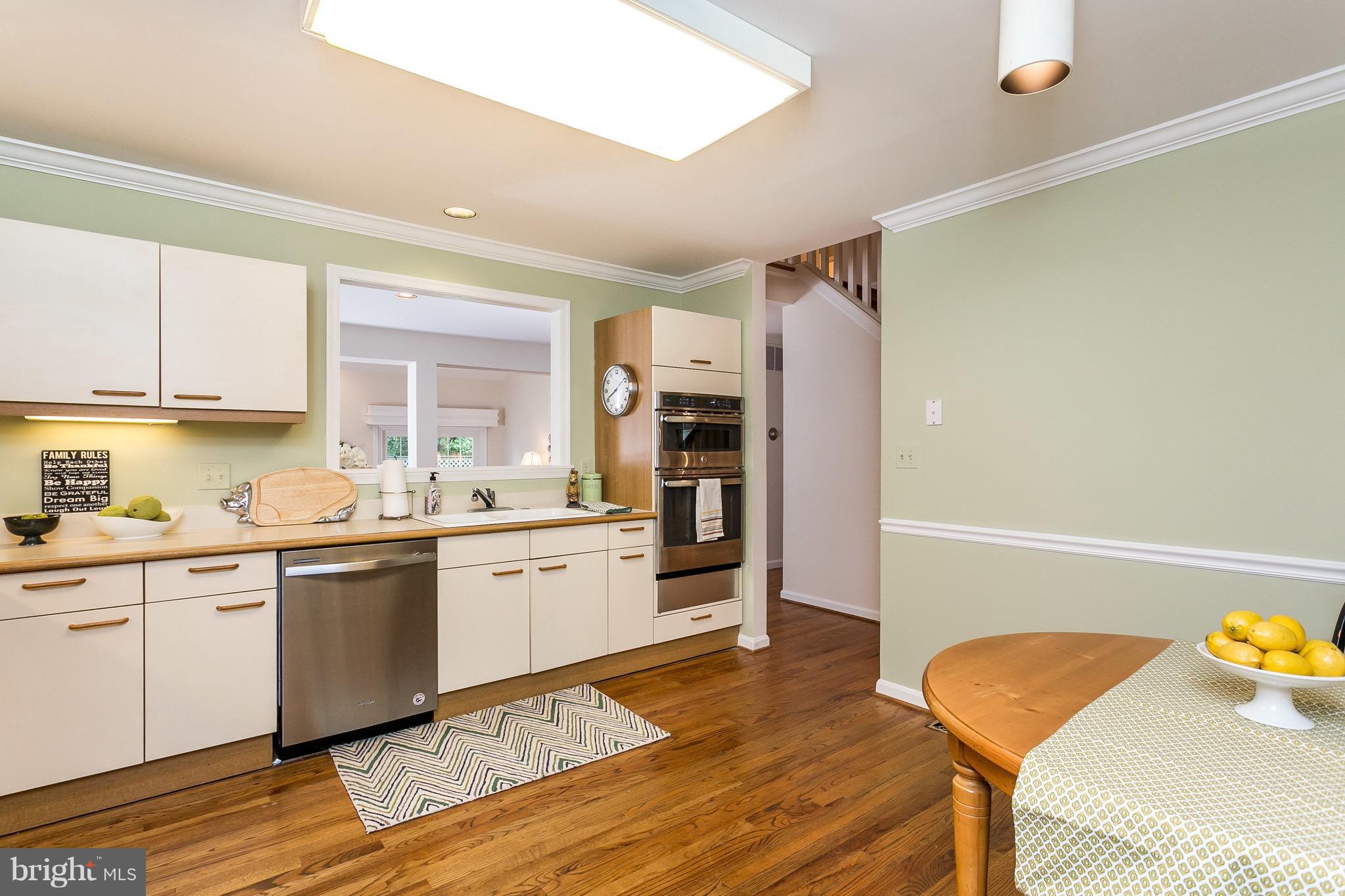 THE MEADOWS OF GREEN SPRING - Residential