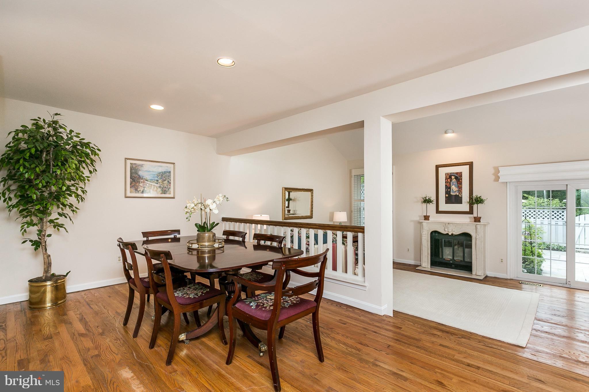 THE MEADOWS OF GREEN SPRING - Residential