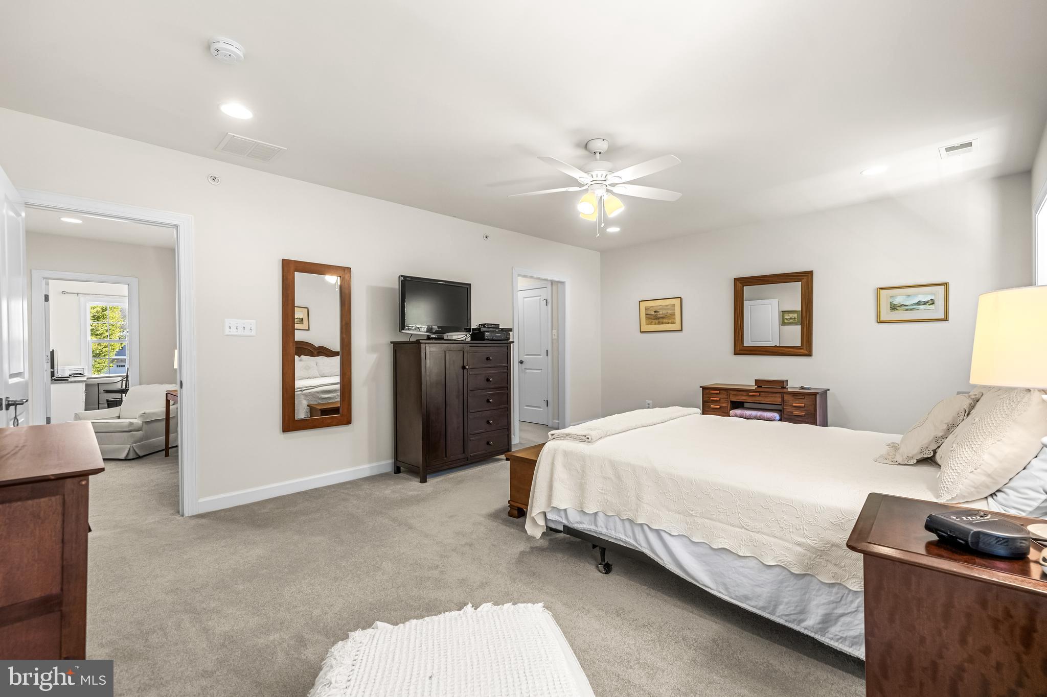 ROCKLAND RIDGE - Residential