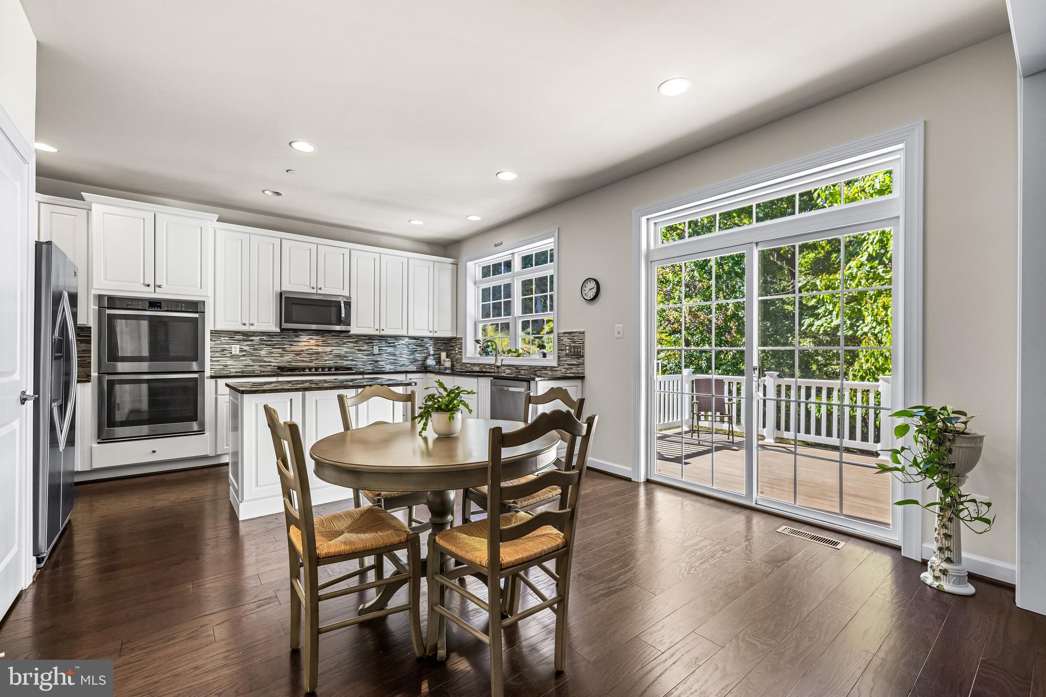 ROCKLAND RIDGE - Residential