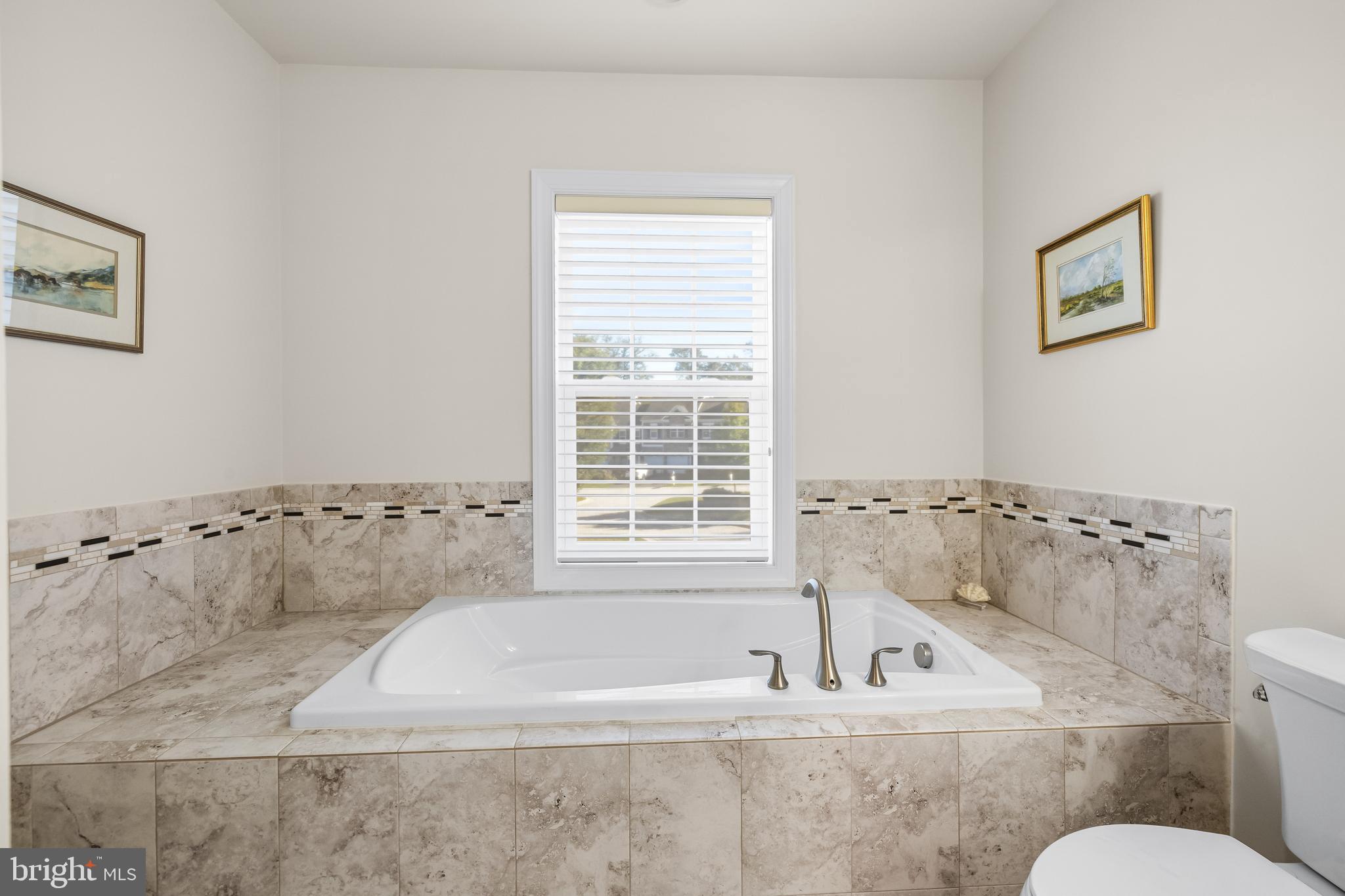 ROCKLAND RIDGE - Residential